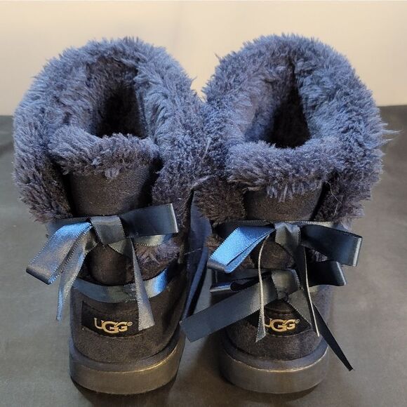 UGG MINI BAILEY BOW RETRO SPOTS OCEAN BOOTS - WOMEN'S S2 - Picture 10 of 13